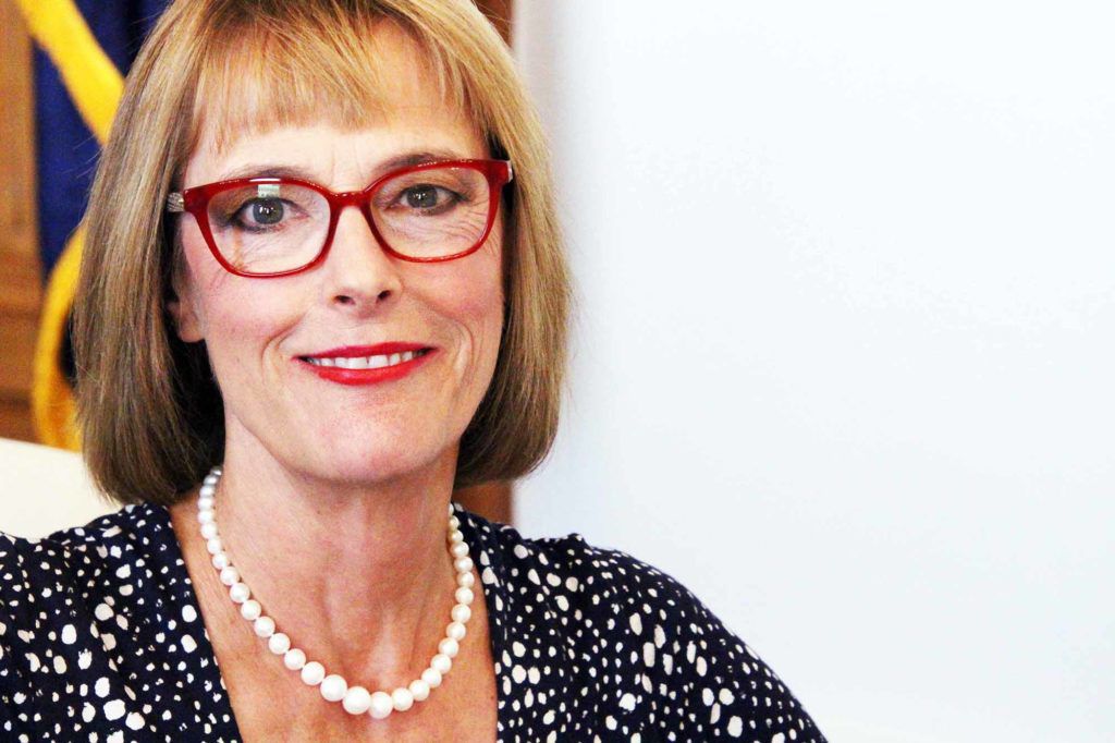 Suzanne Crouch